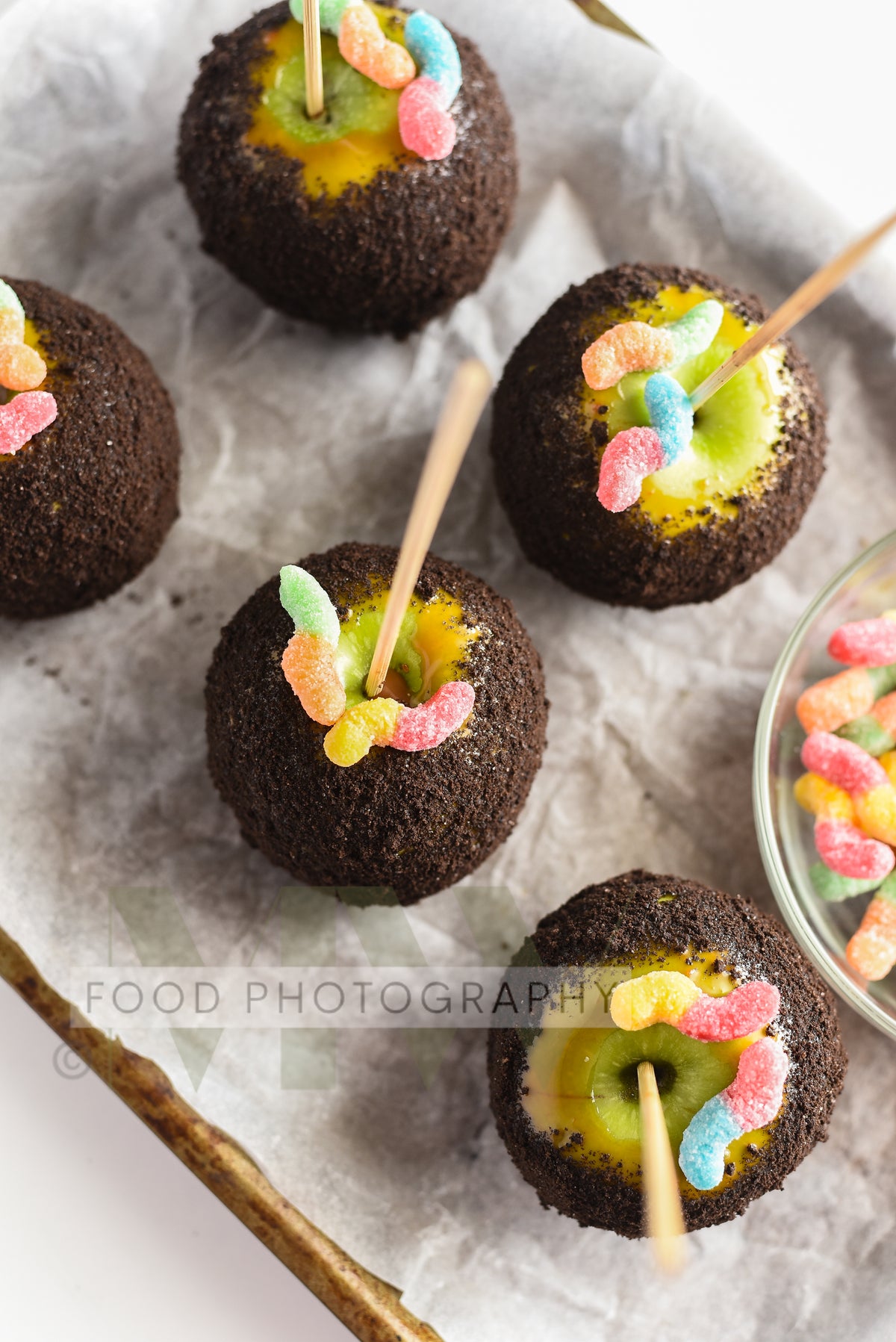 Dirt & Worms Caramel Apples