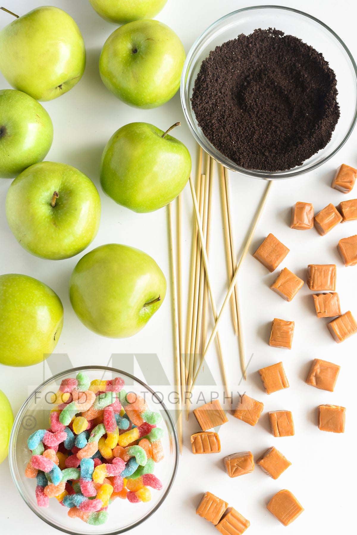 Dirt & Worms Caramel Apples