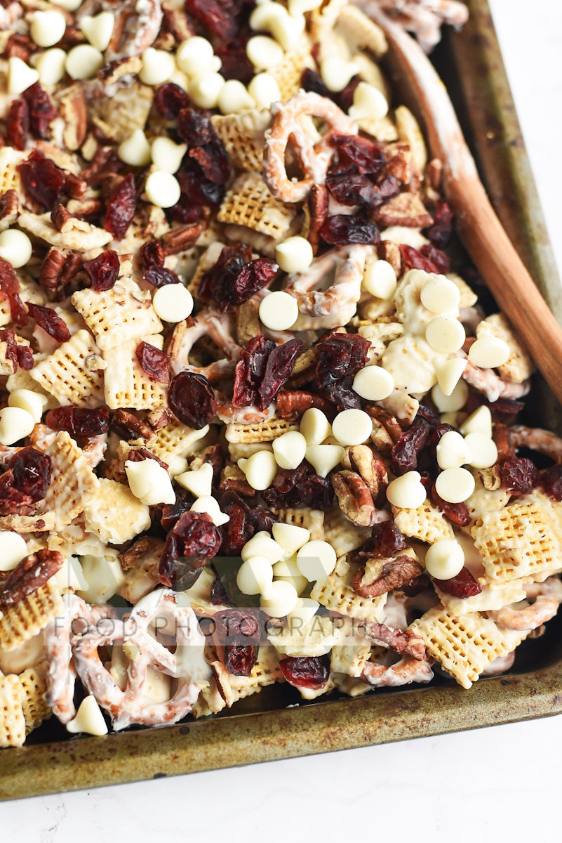 White Chocolate Cranberry Snack Mix