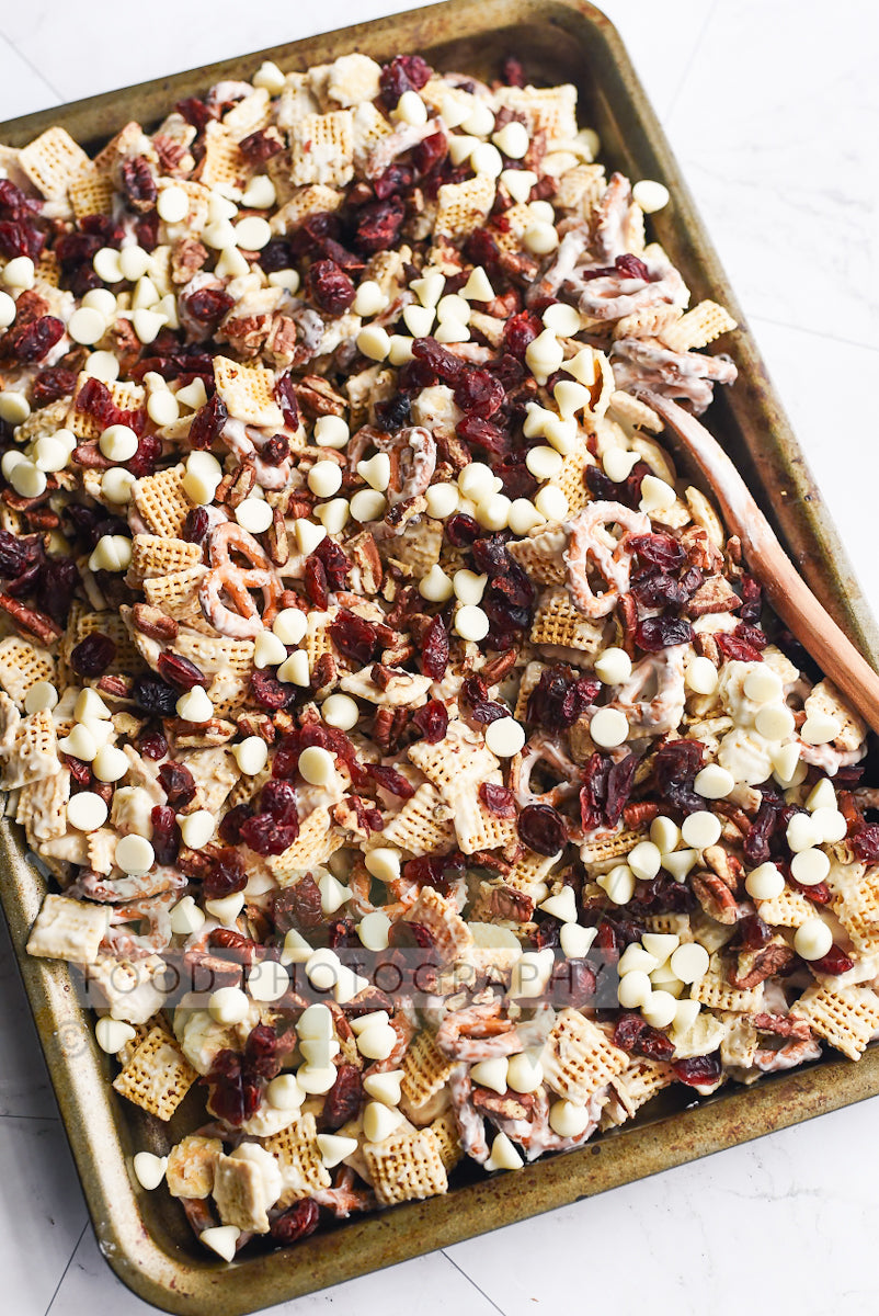 White Chocolate Cranberry Snack Mix